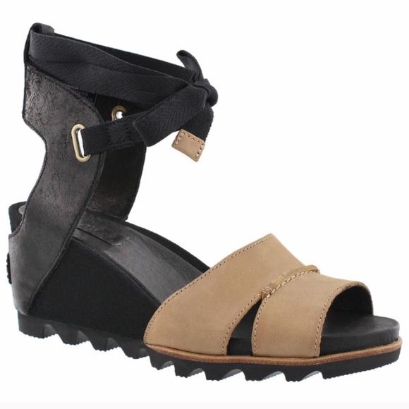 sorel joanie ankle strap